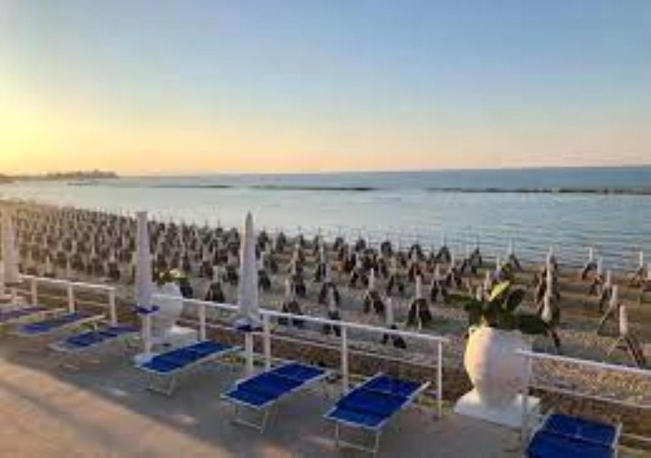 Casa Vacanza -Trani Centro Dış mekan fotoğraf